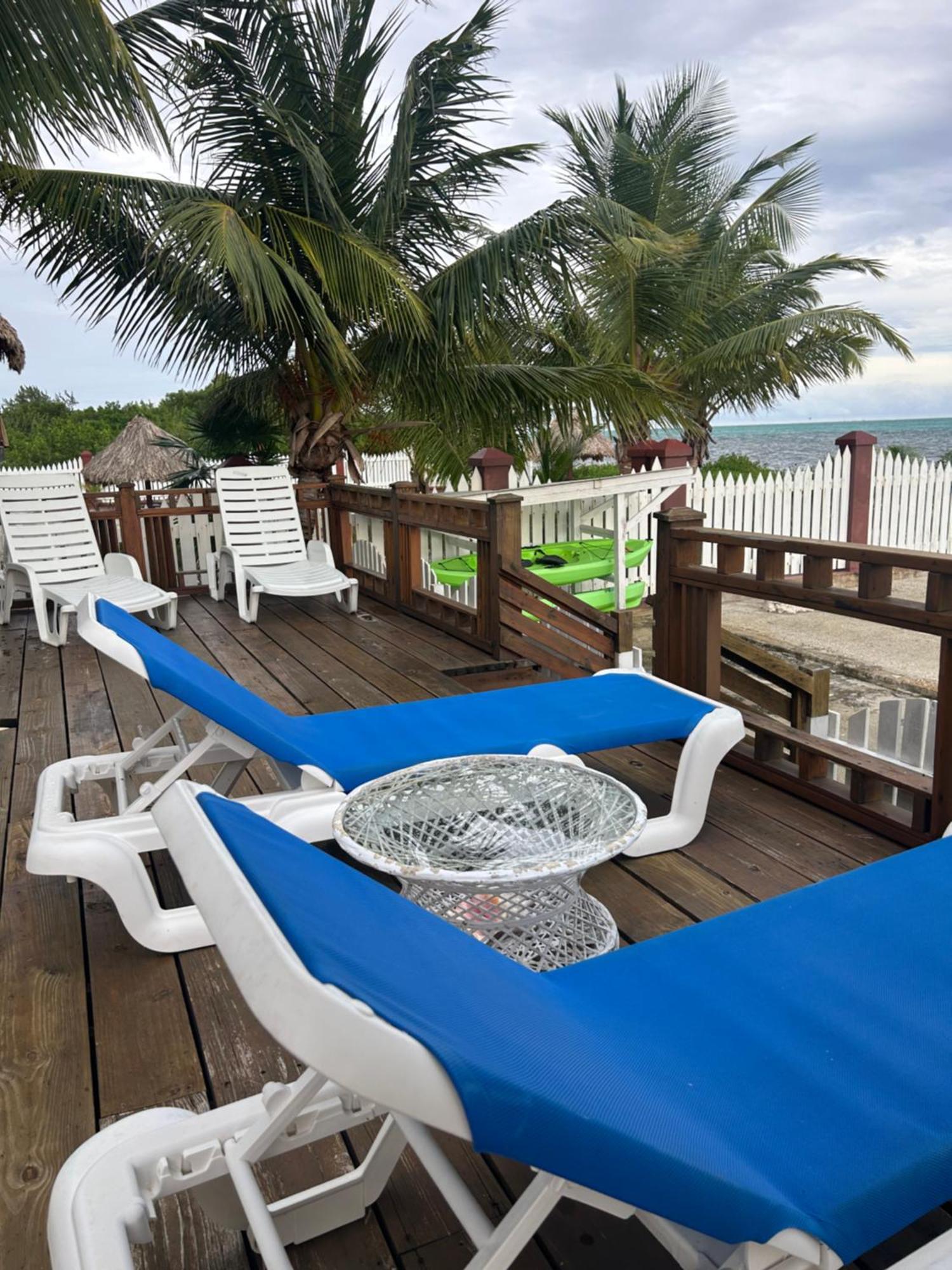 La Perla Azul House With Pool And 4 Seater Cart San Pedro (Ambergris Caye)