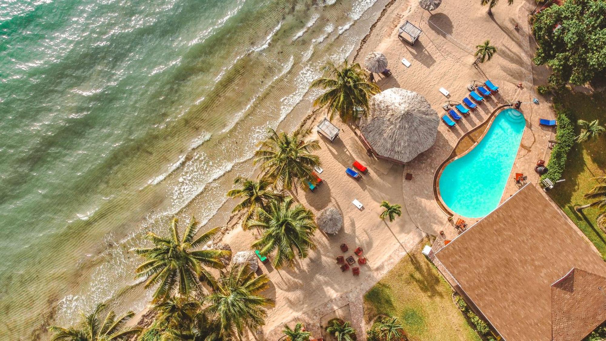 Belizean Dreams Resort 5*