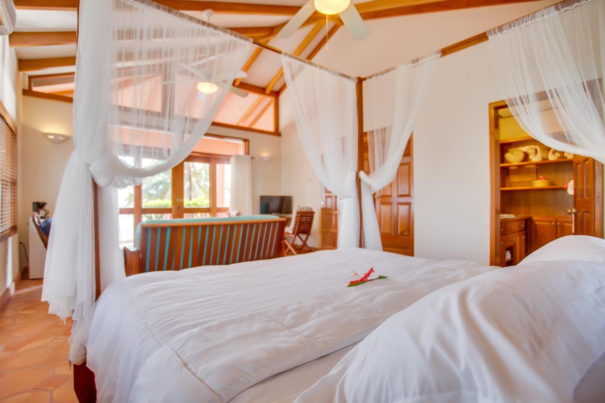 Resort Belizean Dreams