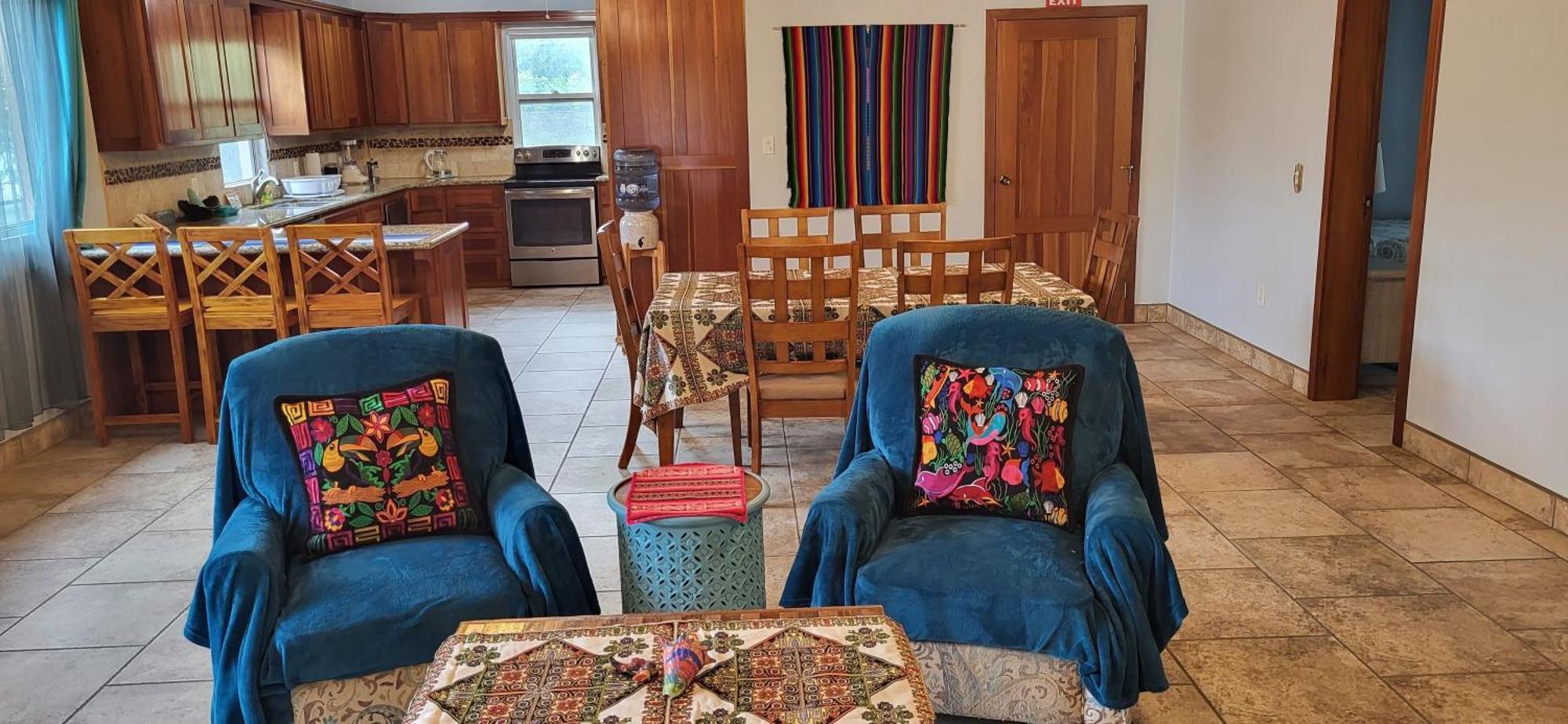 Hotel Ocean Front With Pool, Private And Dock San Pedro (Ambergris Caye)