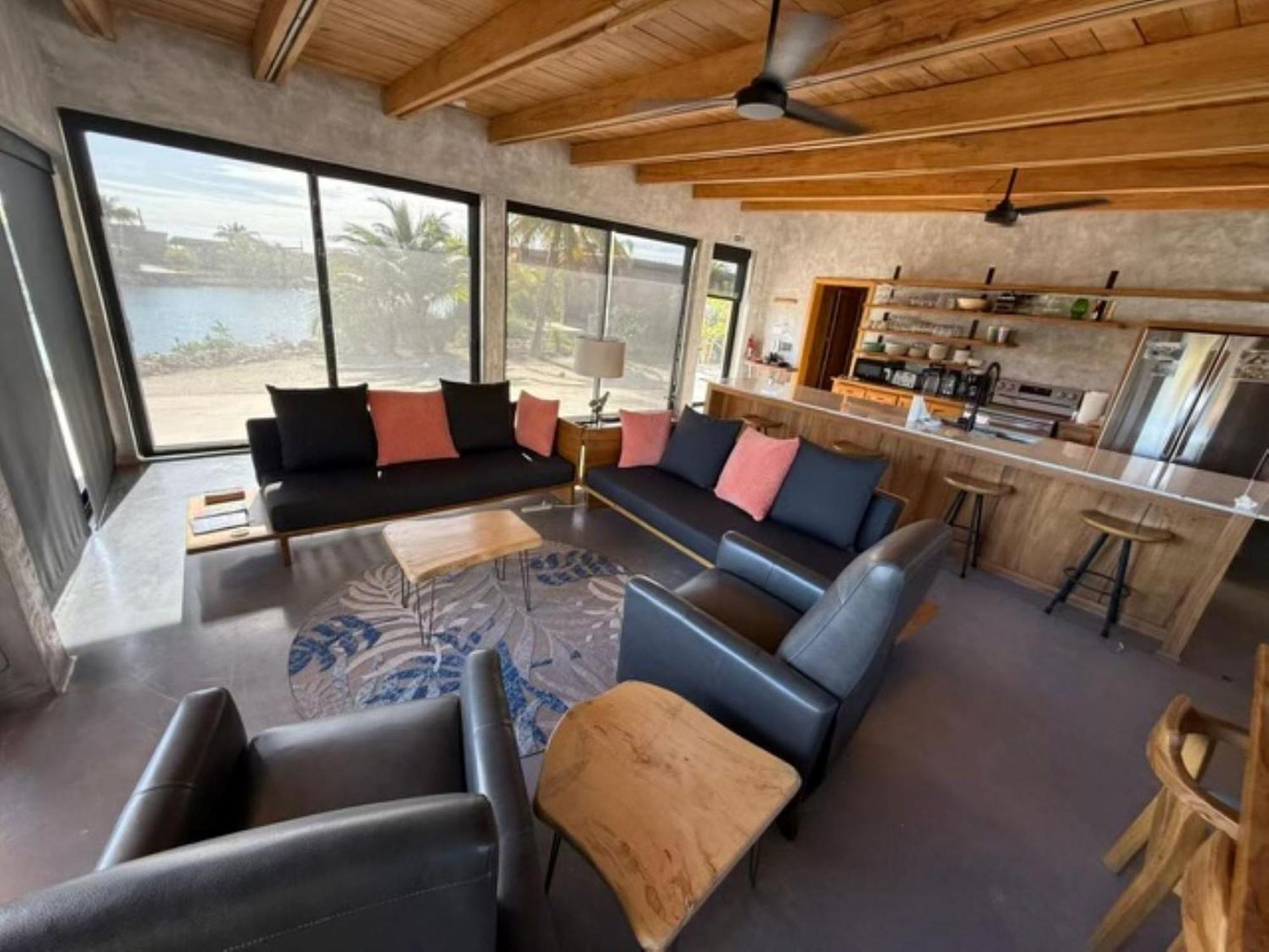 Sandpiper Sanctuary 4 Bed 3 Bath With A Pool Placencia