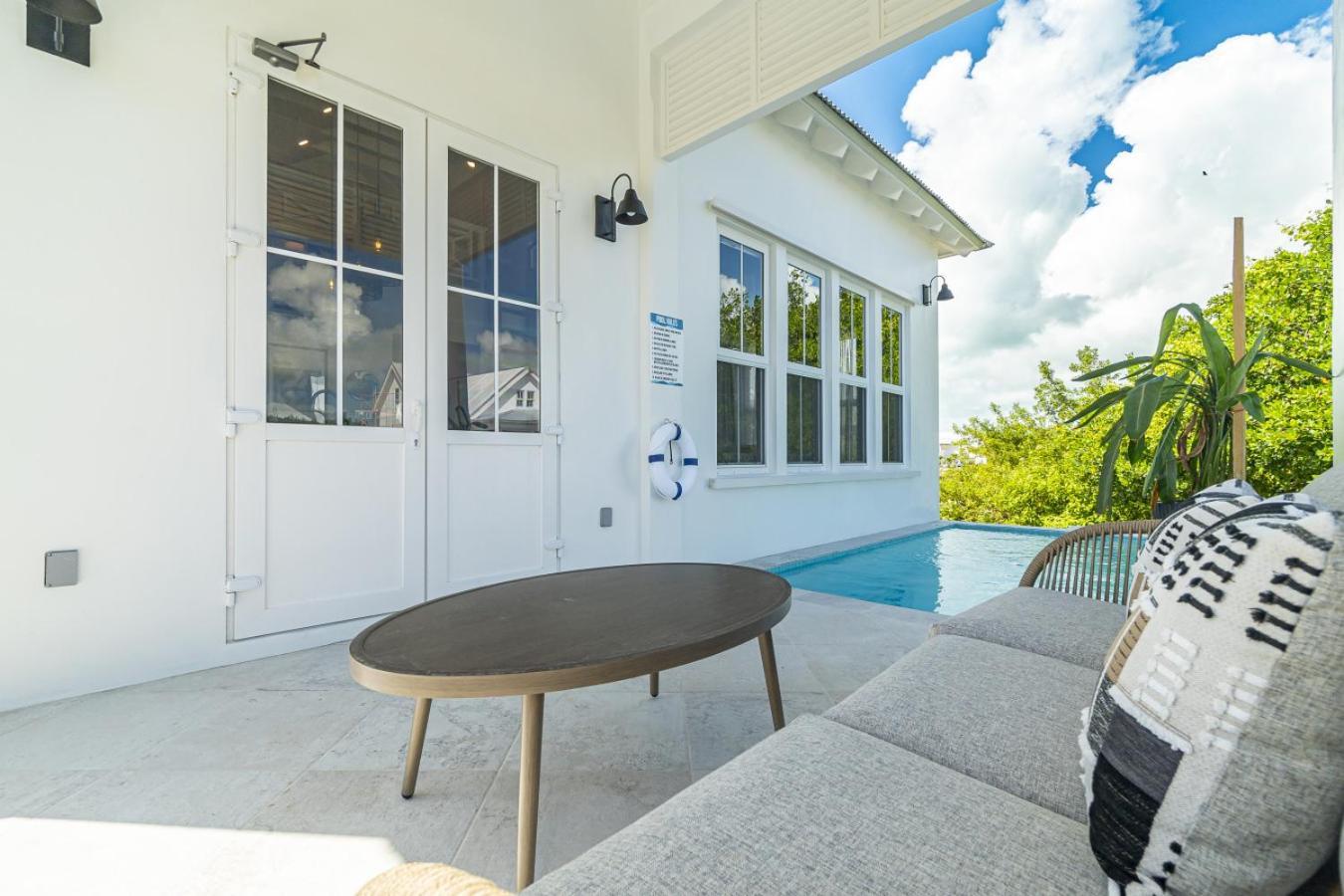 Casa Playa De Denver + Pool Club At Mahogany Bay * San Pedro (Ambergris Caye)