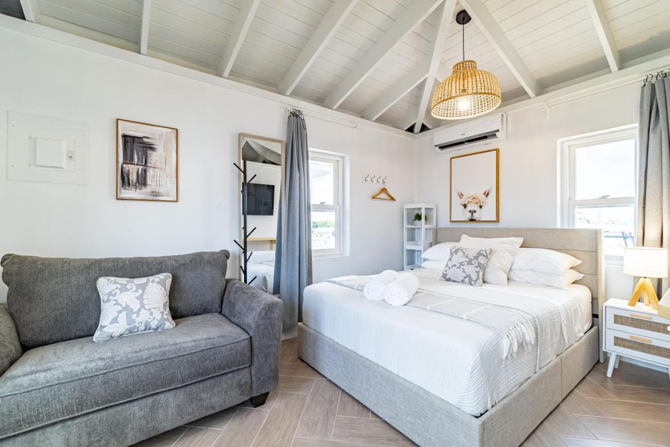Peace Of Mind And Private Pool At Mahogany Bay Villa