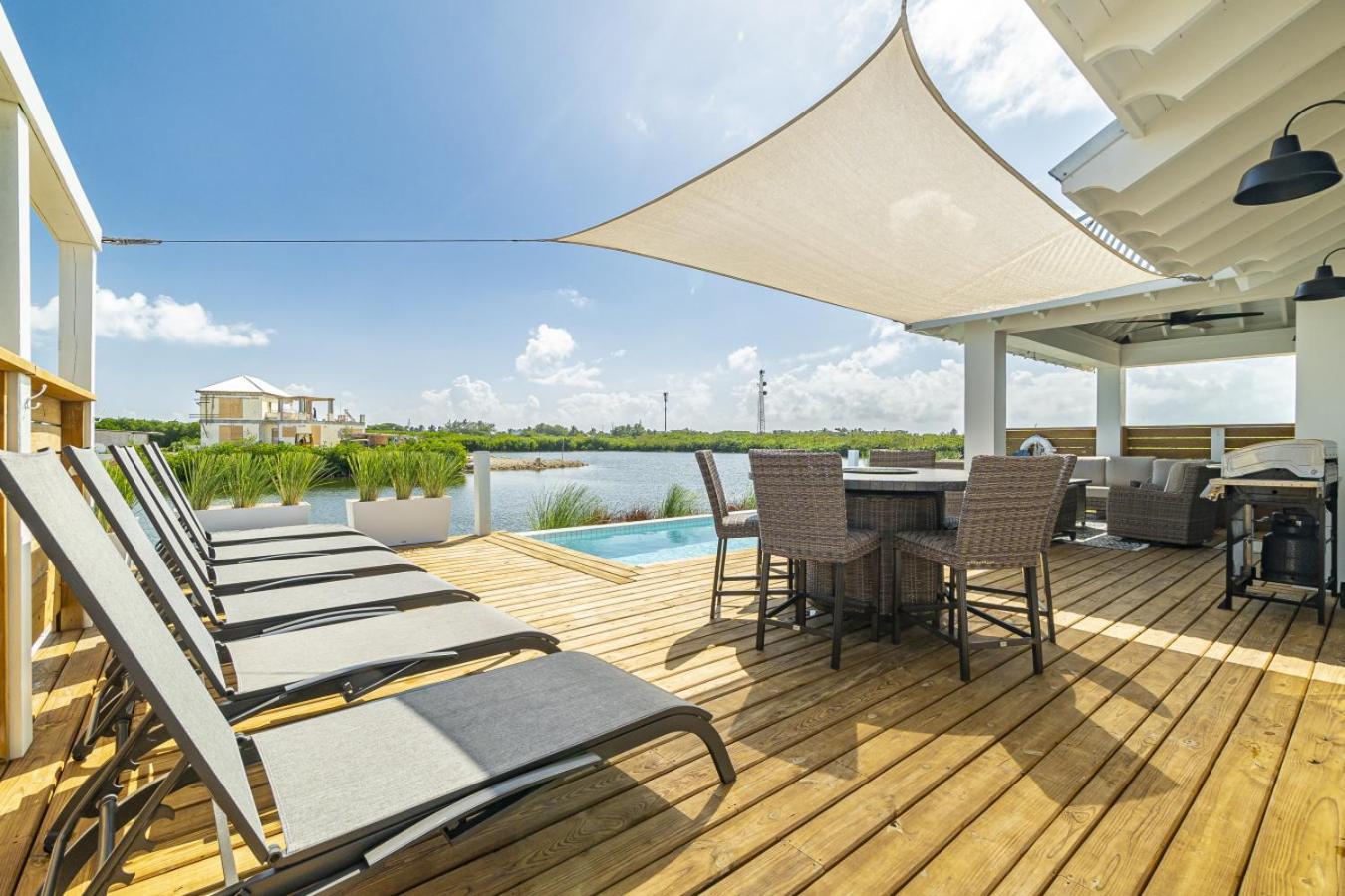 Peace Of Mind And Private Pool At Mahogany Bay Villa *