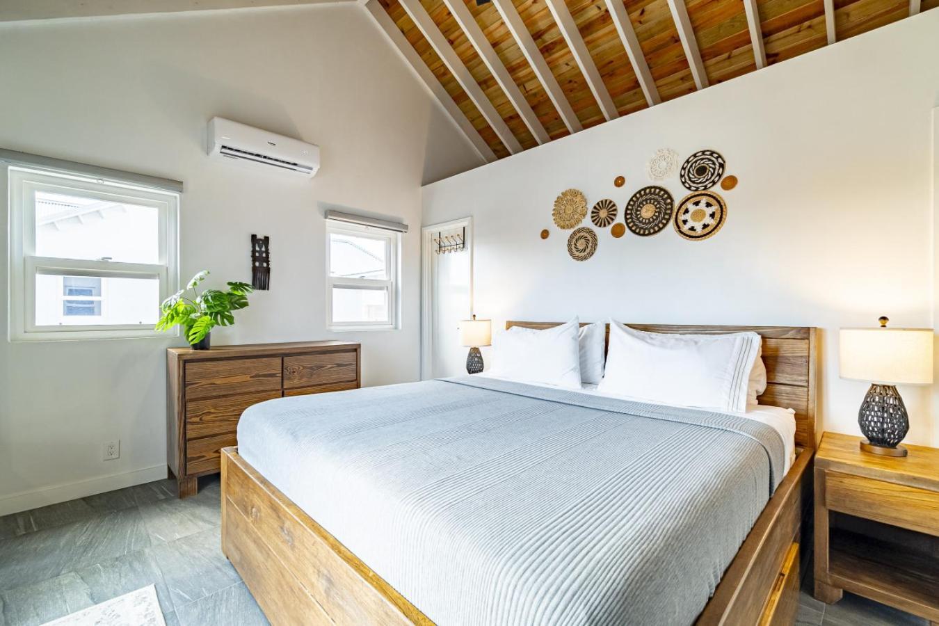 Cameys House And Pool Club At Mahogany Bay San Pedro (Ambergris Caye)