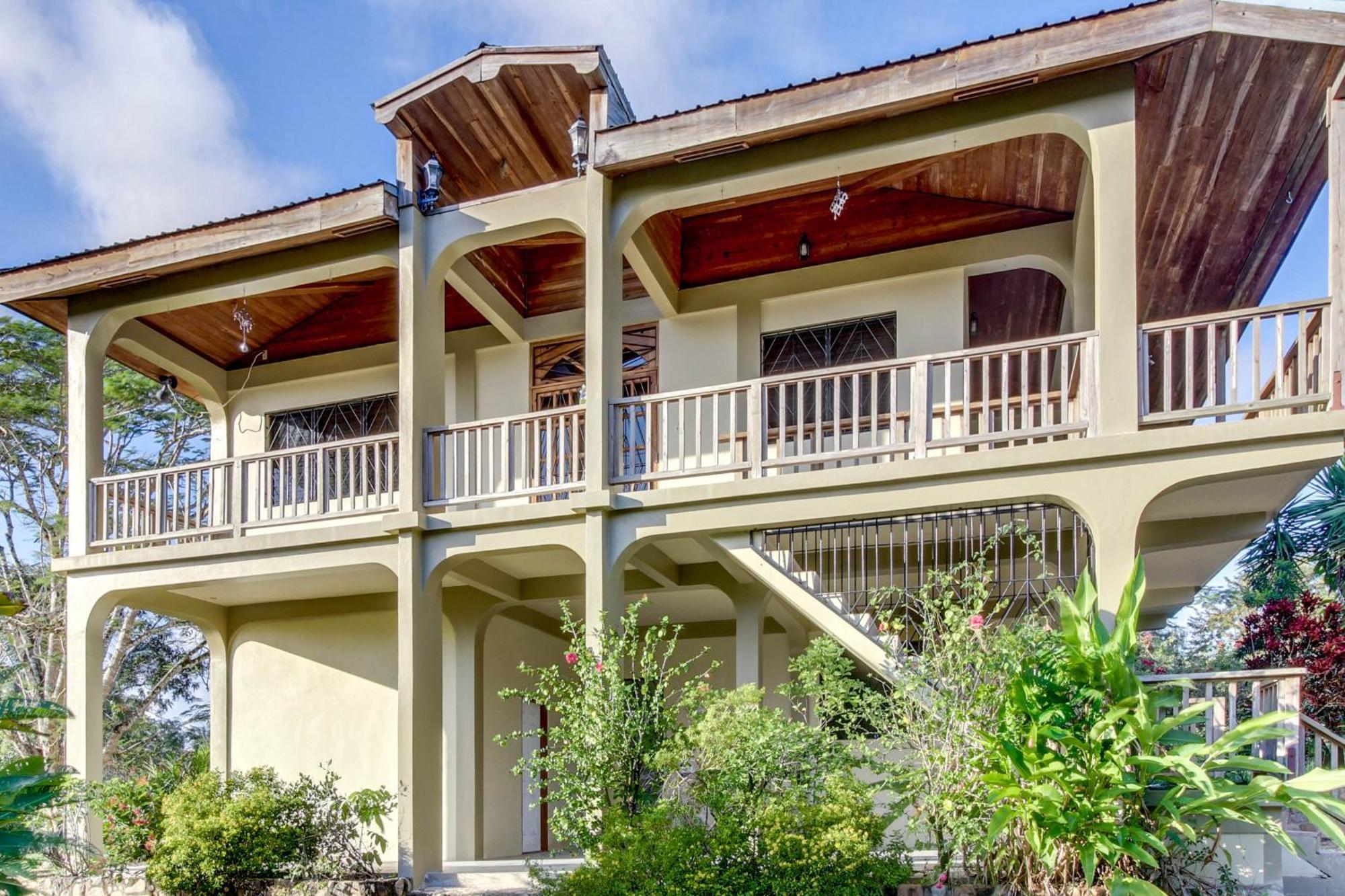 Holiday home Maya