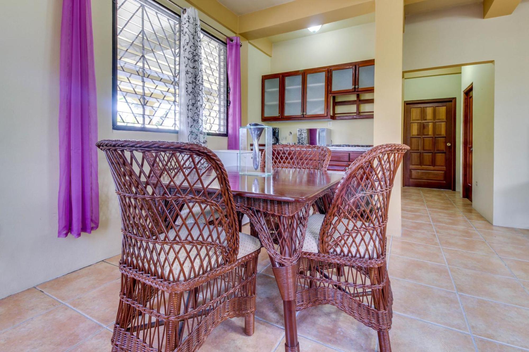 Maya * San Ignacio