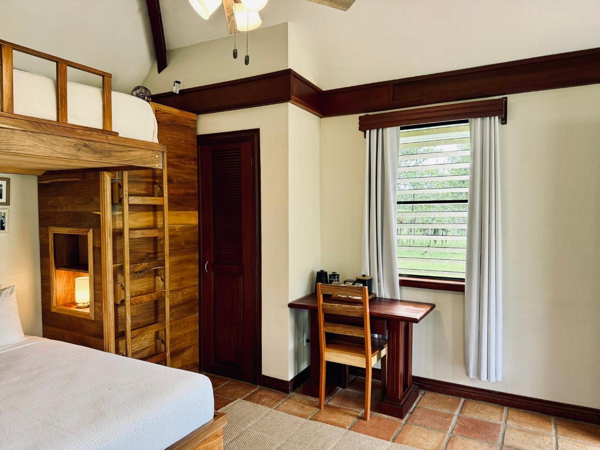 Hidden Valley Wilderness Lodge Blancaneaux