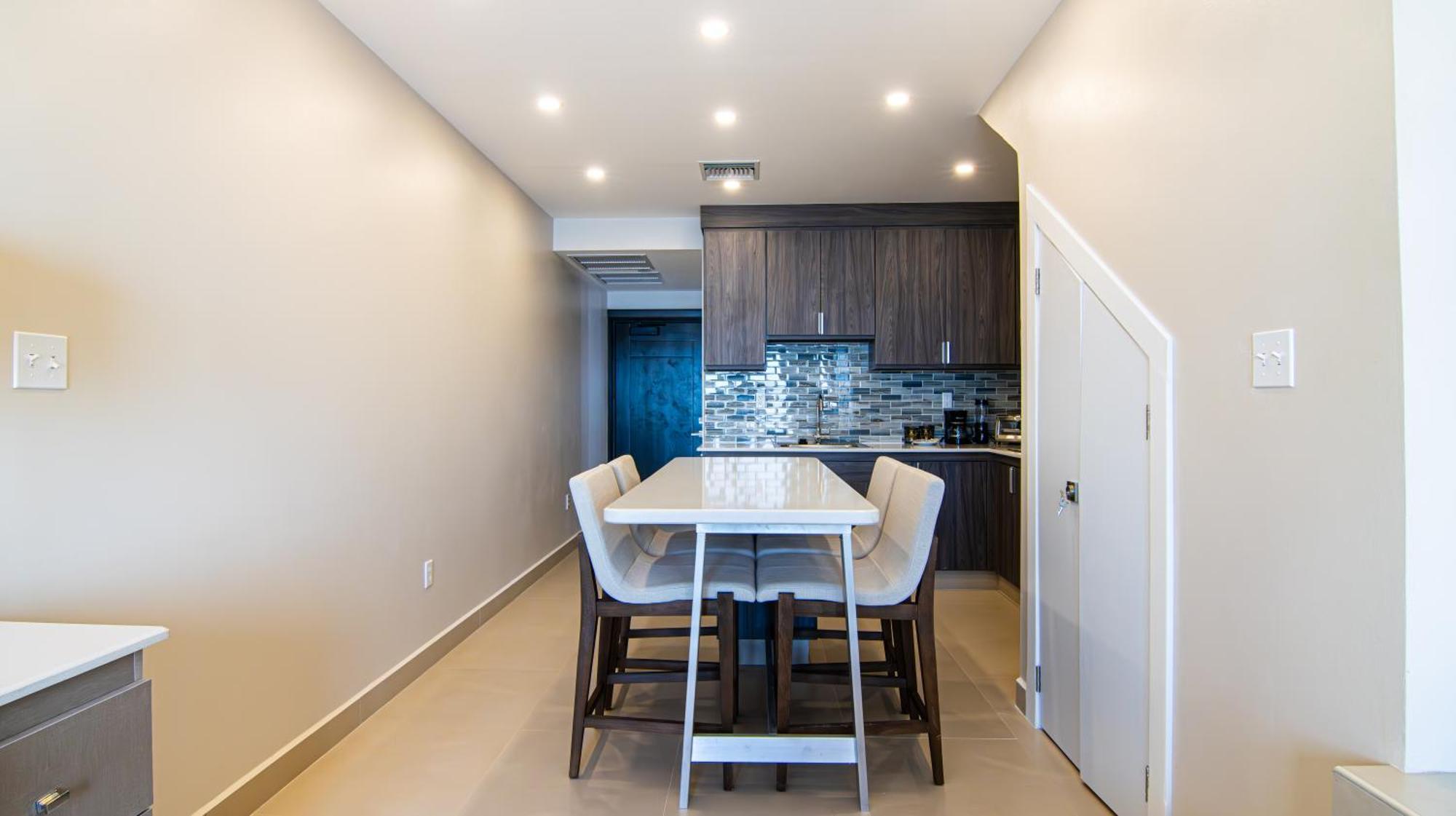 Chic Open-concept Loft Located 2 Miles North, San Pedro Town, Belize! * San Pedro (Ambergris Caye)