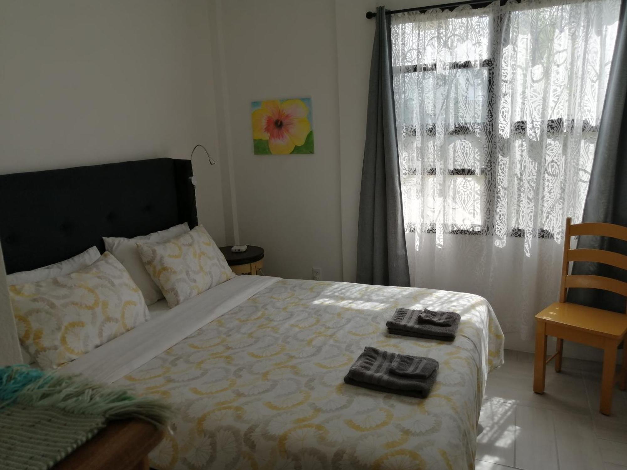 14 Cedar B * Dangriga