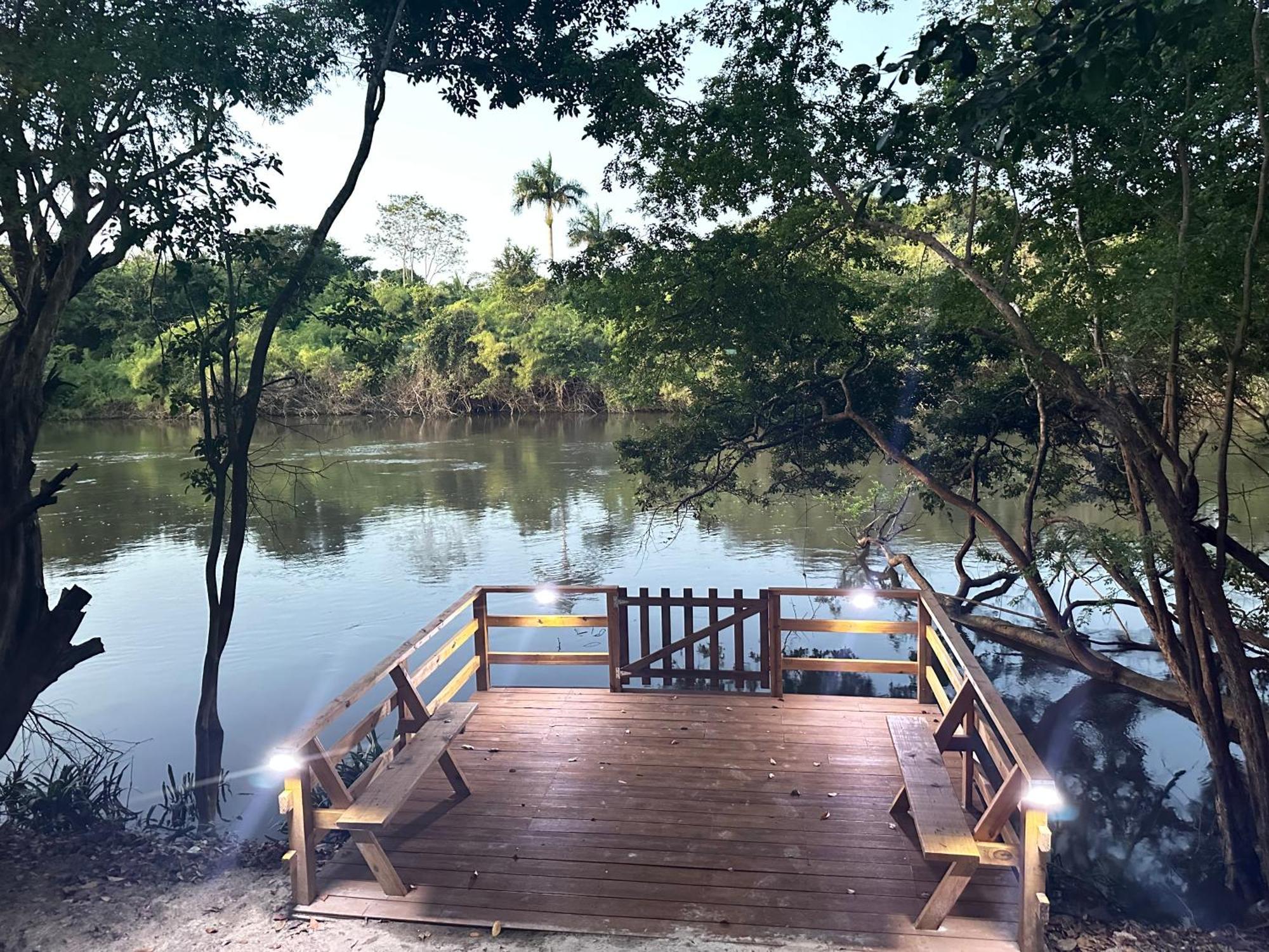 Hotel Howler Jungle Belize