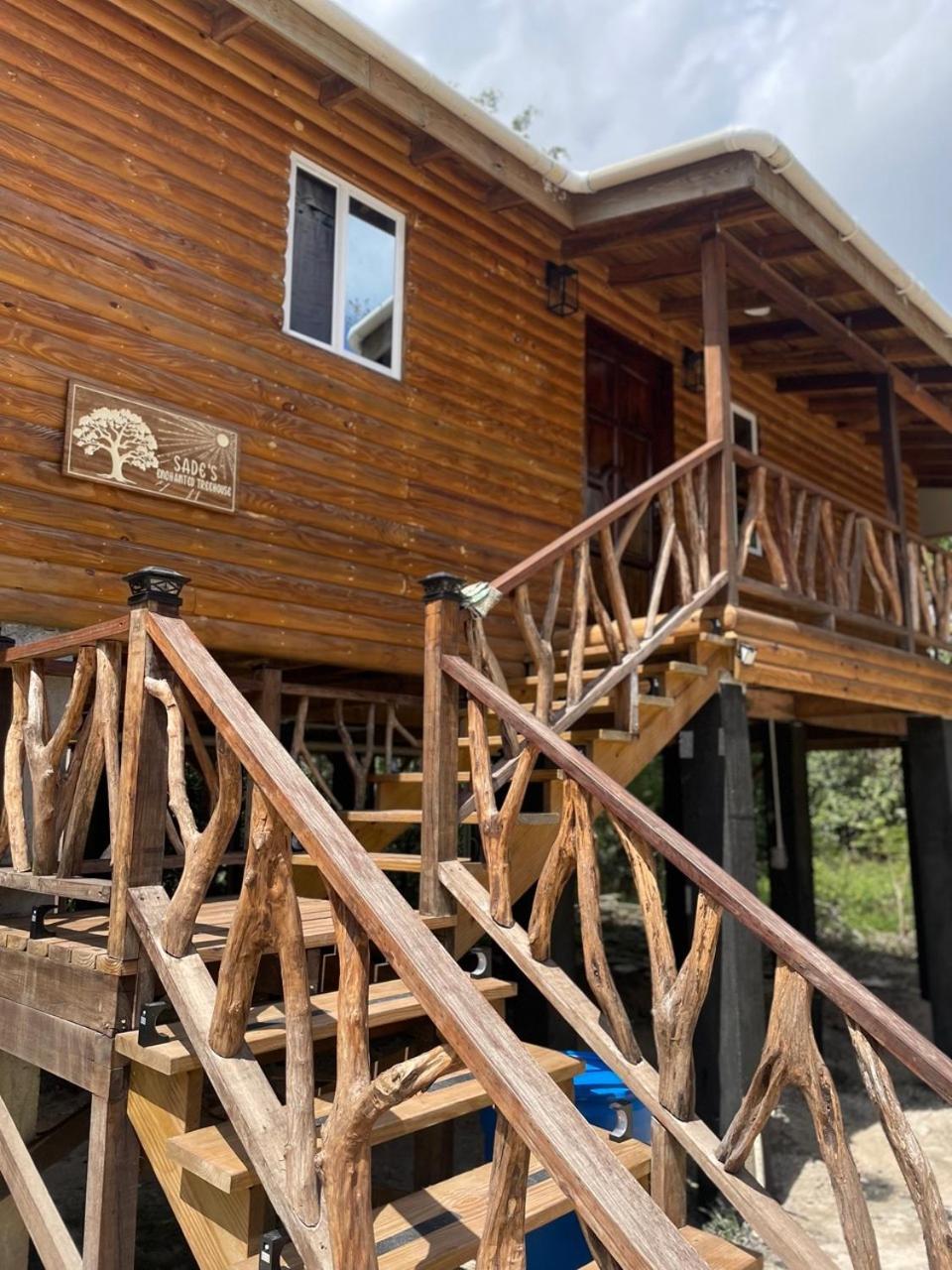 Hotel Howler Jungle Belize 4*