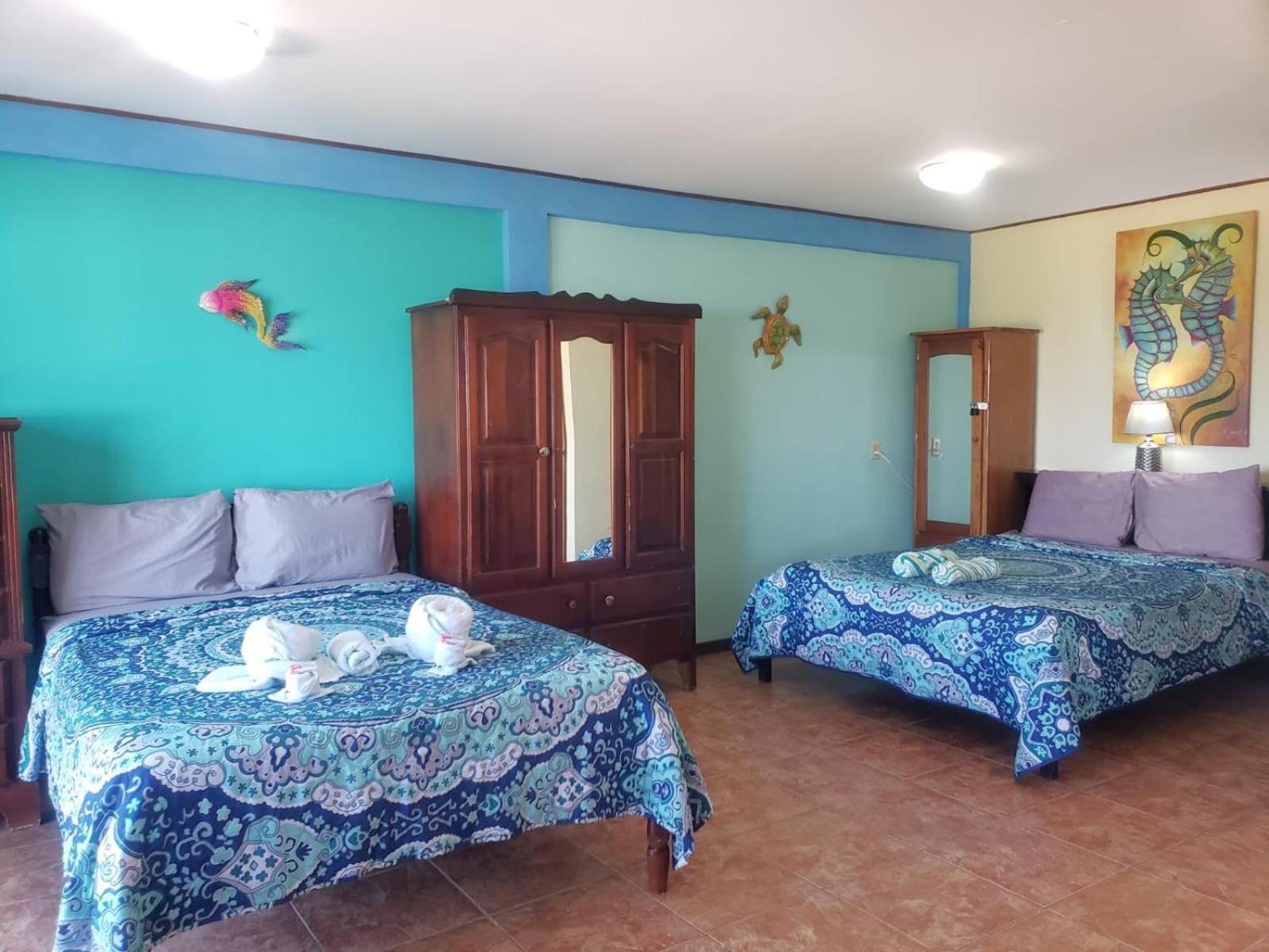 Club At Popeyes Apartment Caye Caulker