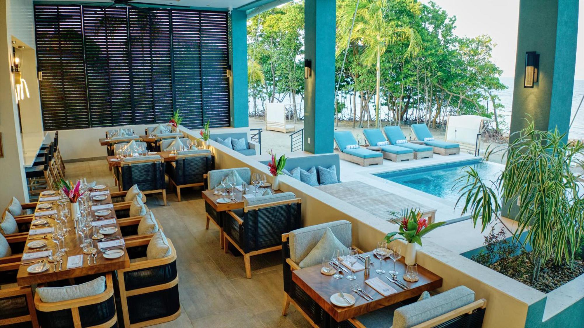 Hotel Prana Maya Island