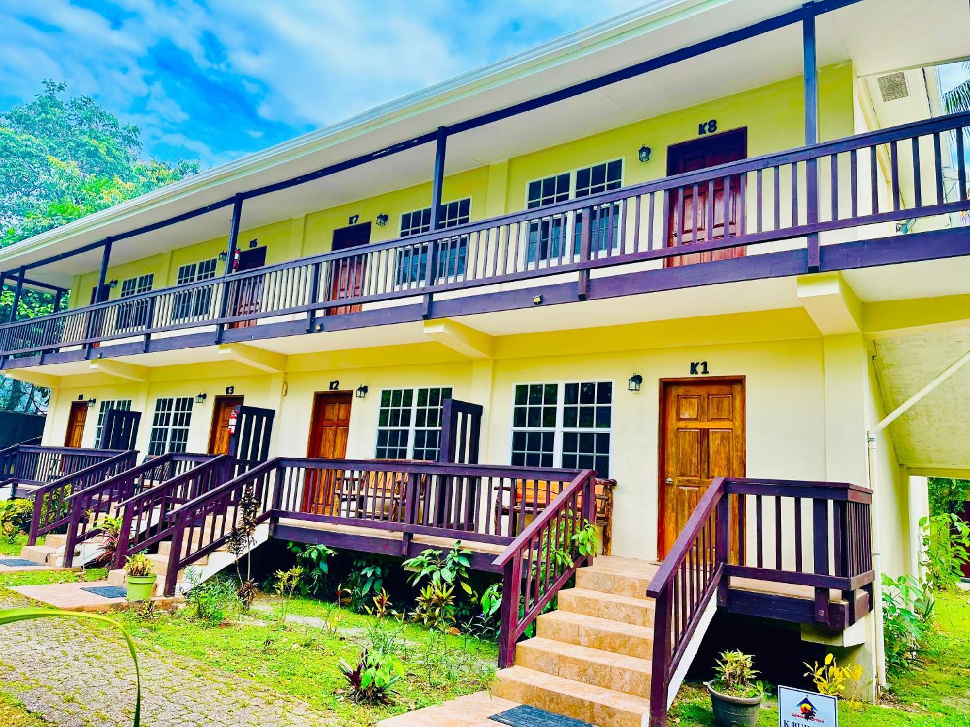Hotel Black Orchid Burrell Boom