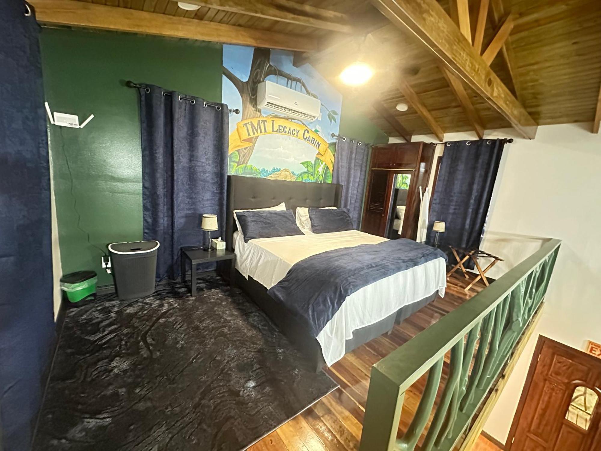 Howler Jungle Belize Hotel