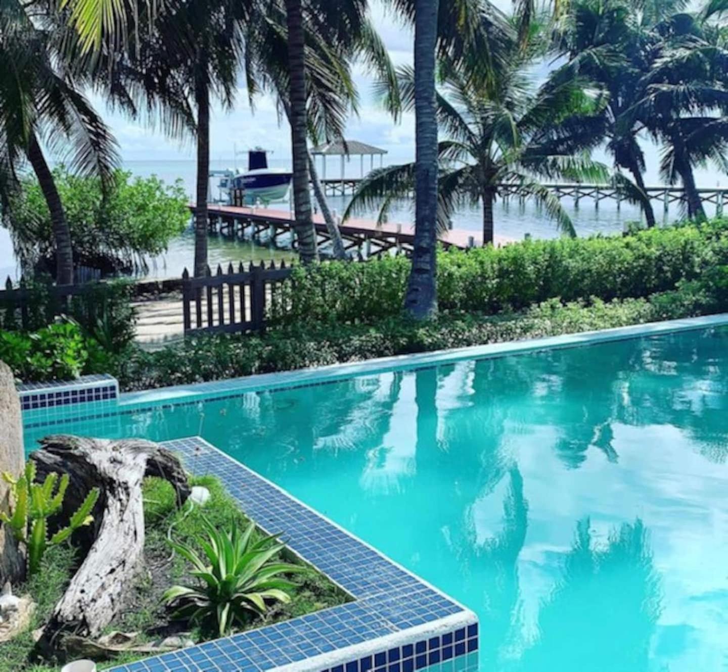 Time Le Reve House & Casita Villa