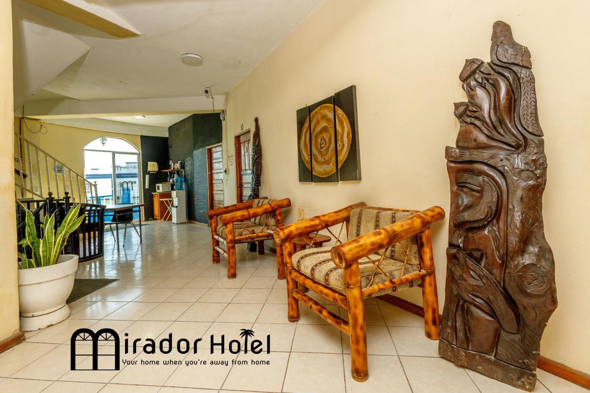 Mirador Hotel 2*