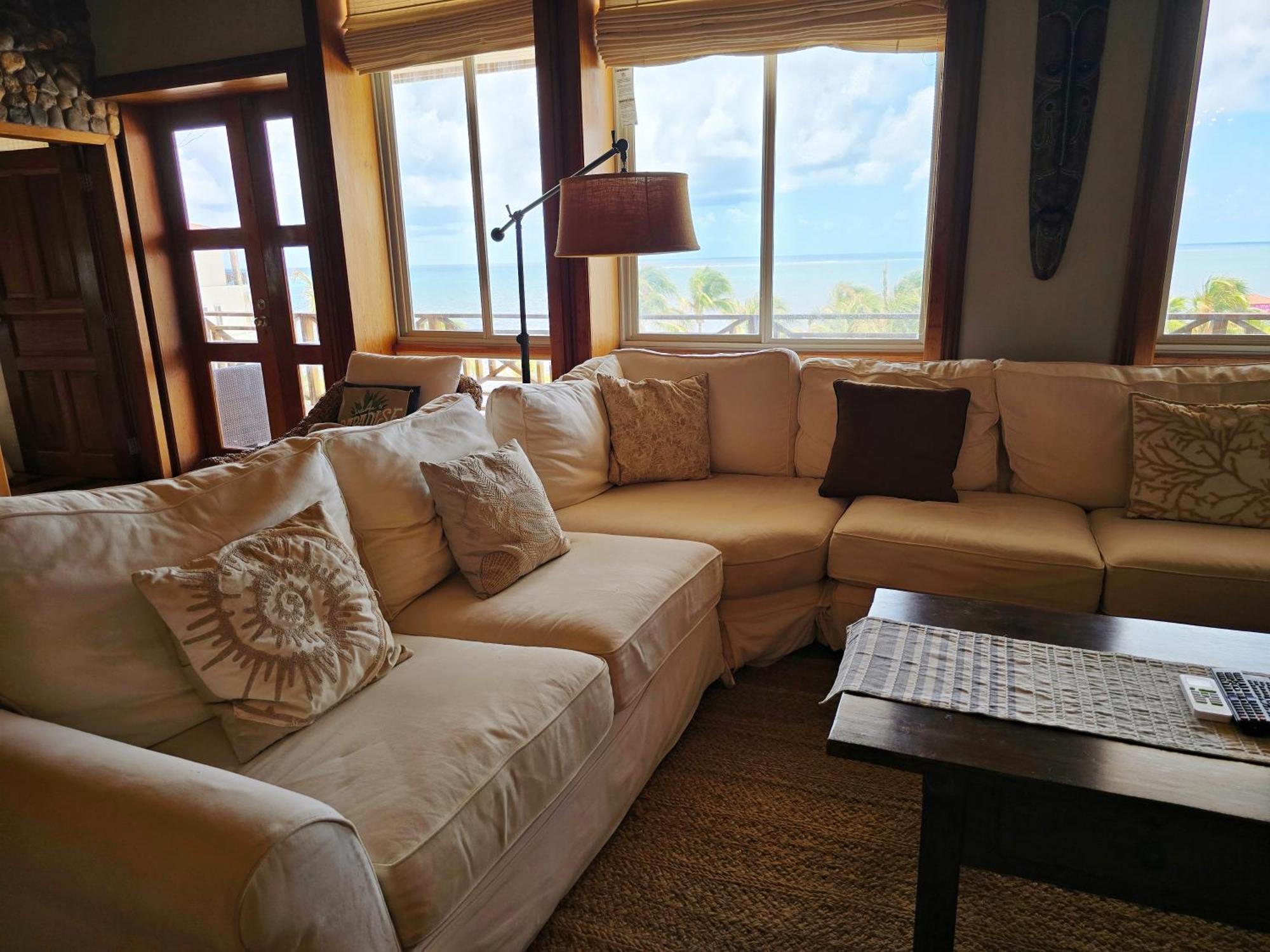 Oceans 23 Resort *
