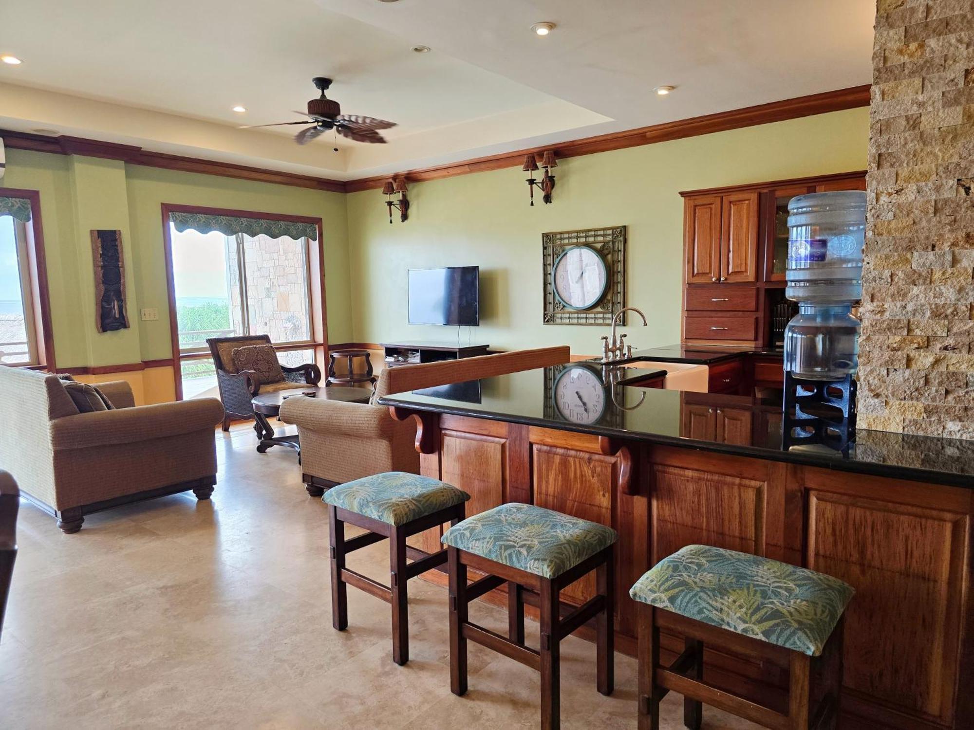 Oceans 23 San Pedro (Ambergris Caye)