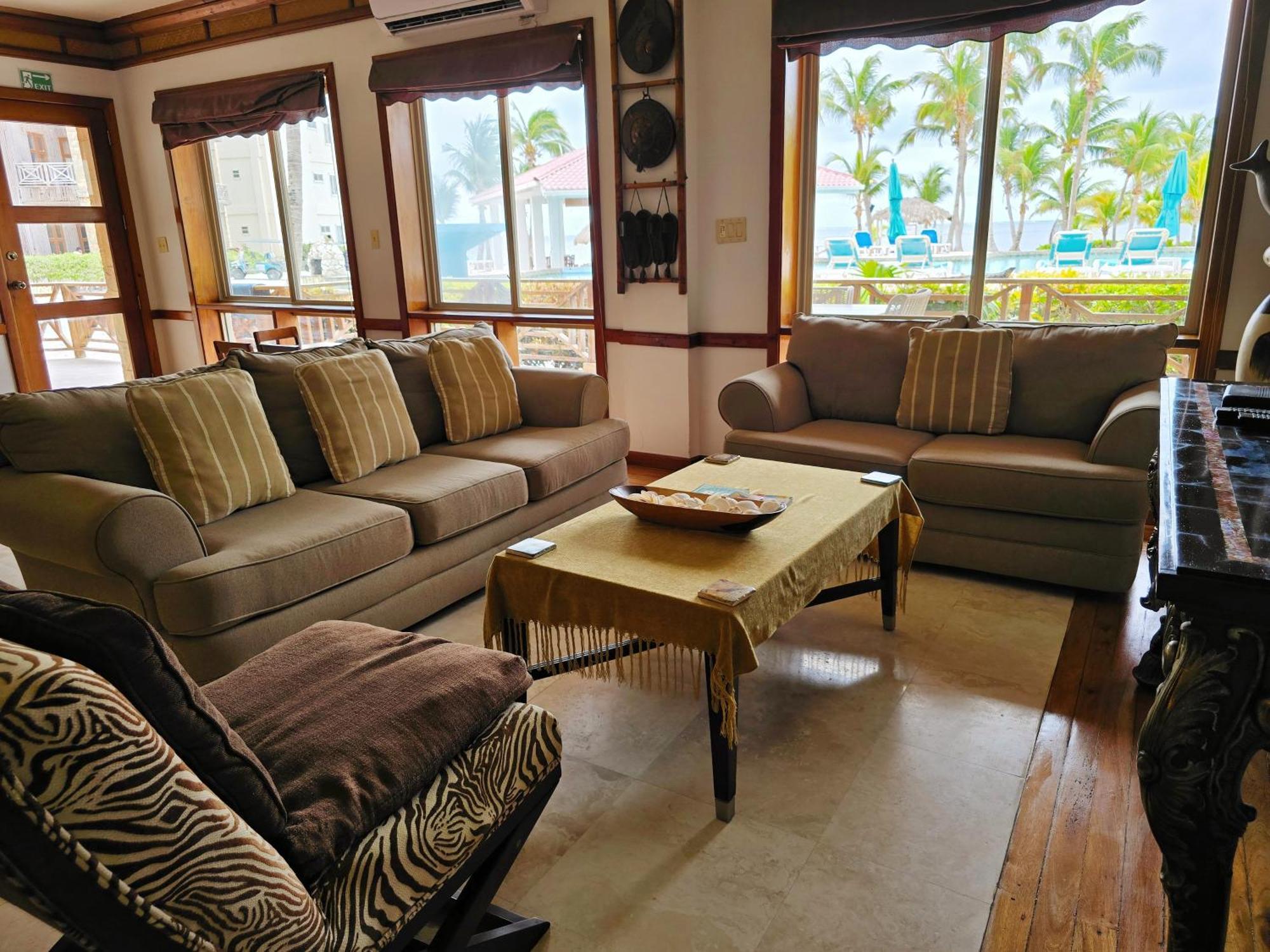 Oceans 23 San Pedro (Ambergris Caye)
