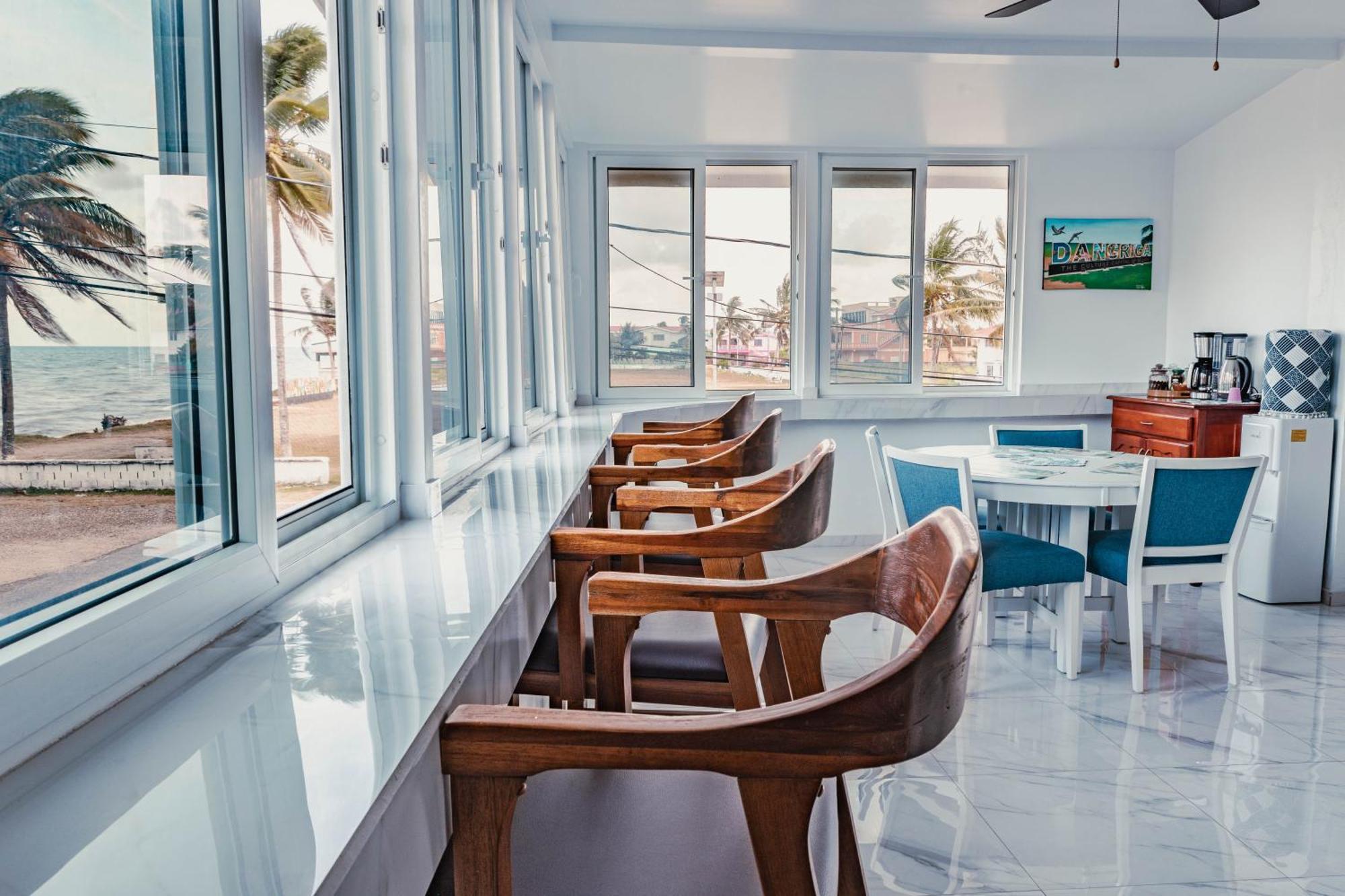 Bonefish Hotel Dangriga