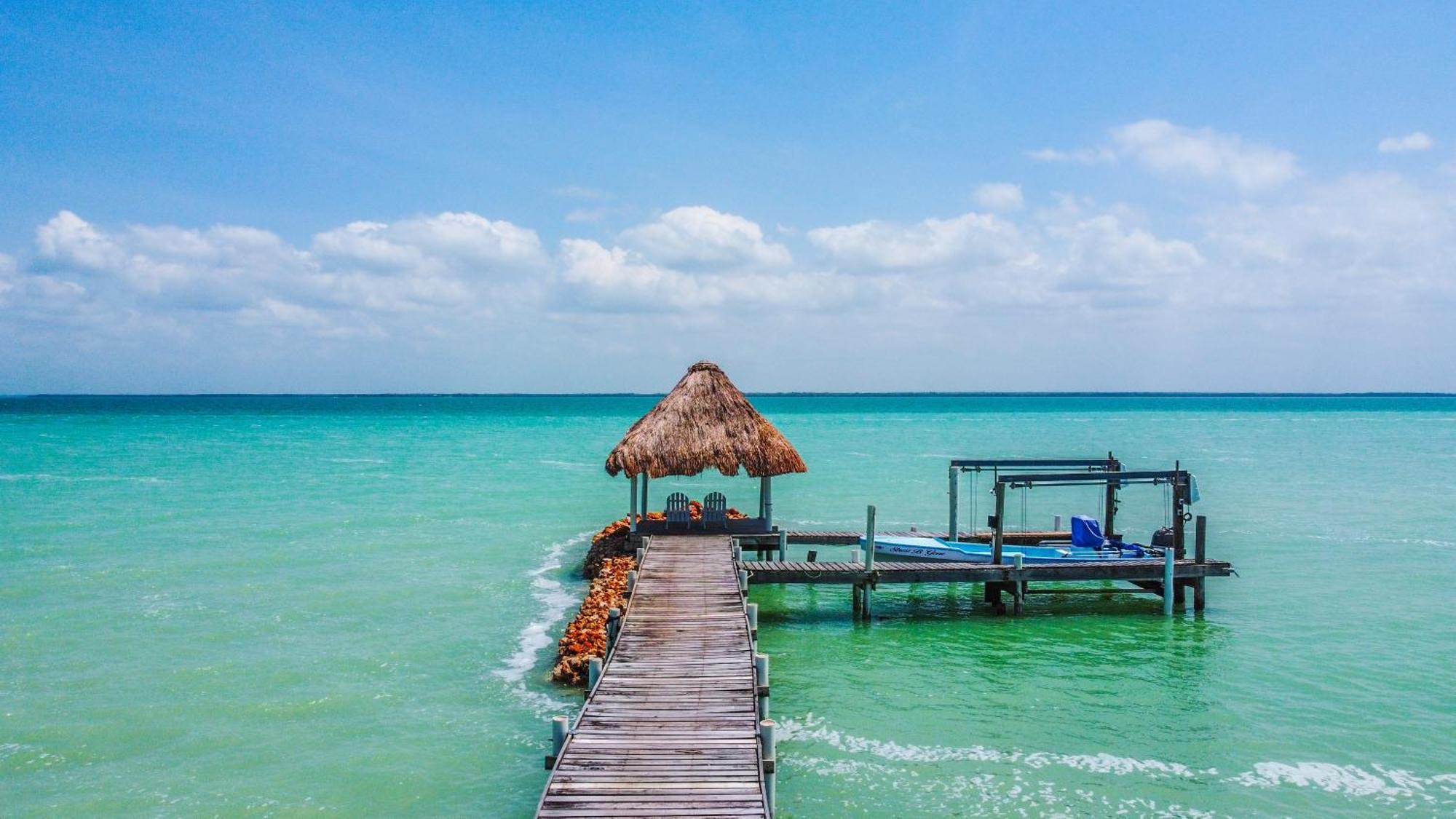 Resort Tilt-ta-dock Belize Corozal
