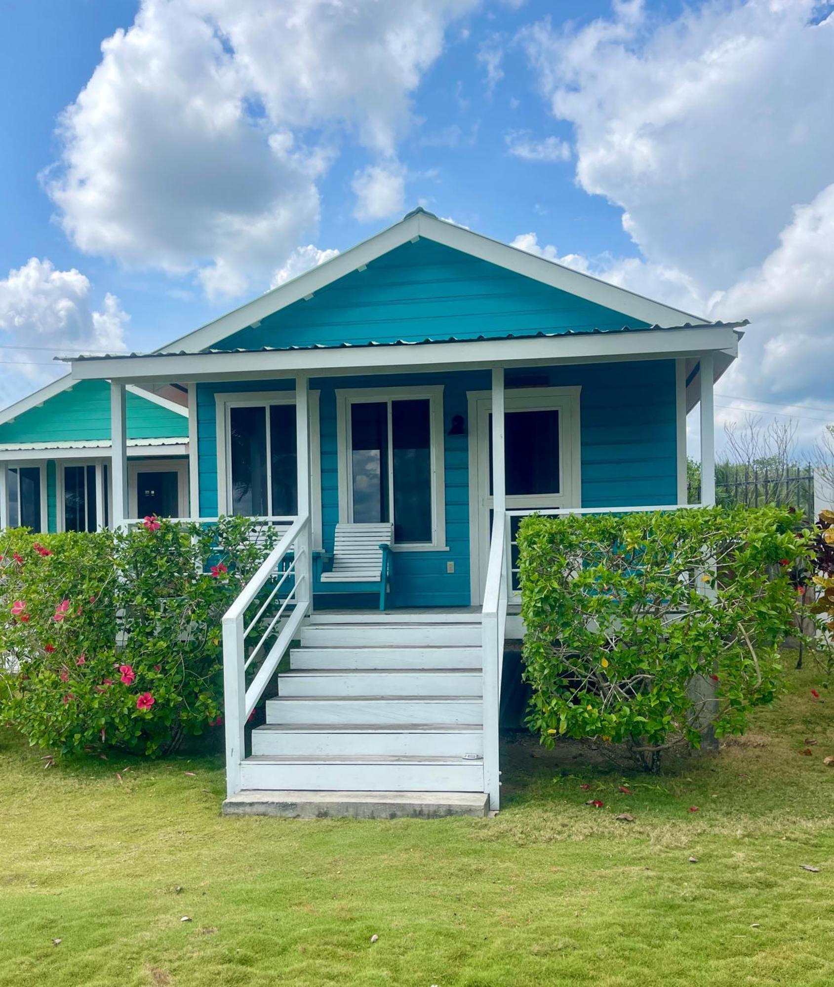 Resort Tilt-ta-dock Belize