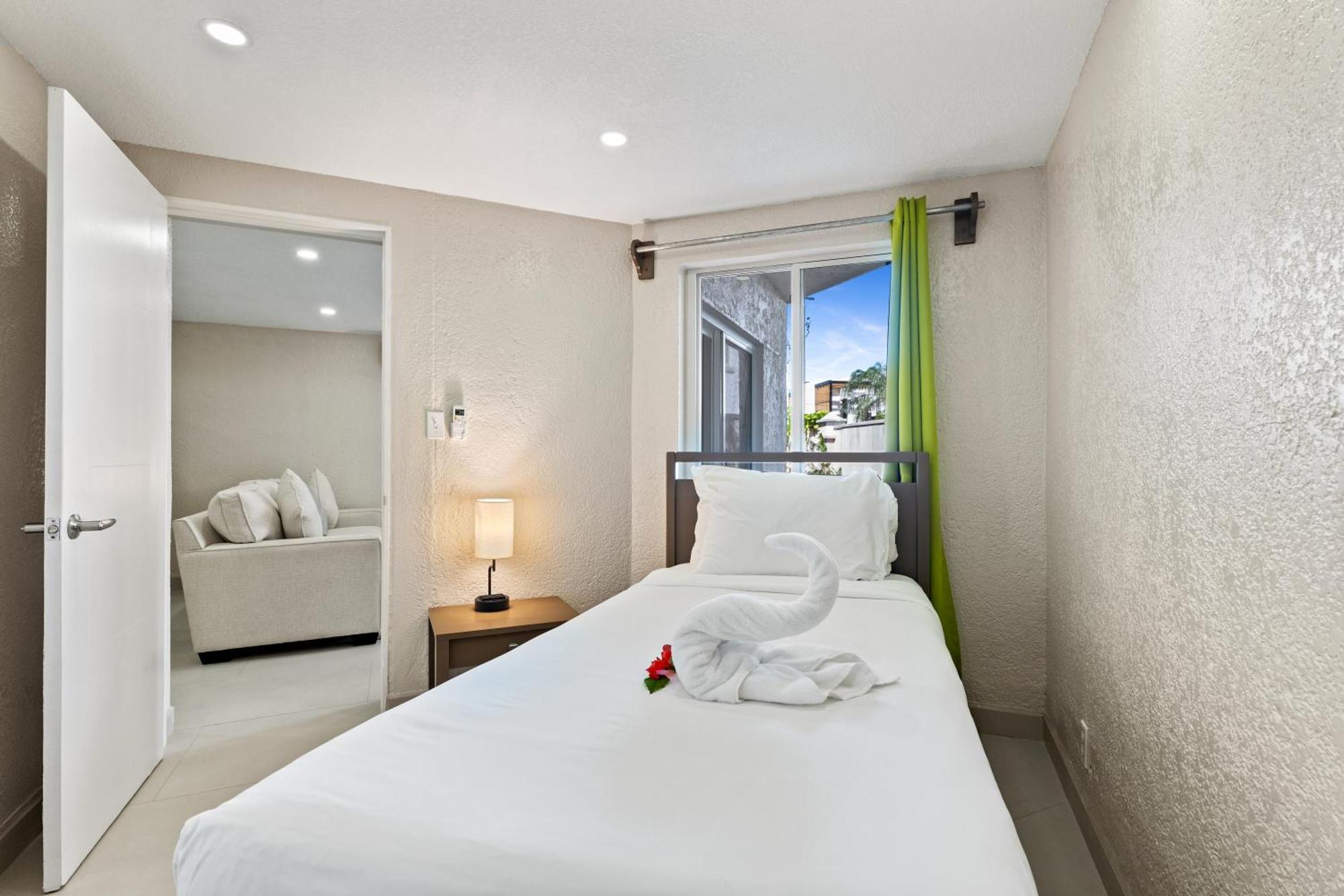 Hotel Bananas On The San Pedro (Ambergris Caye)