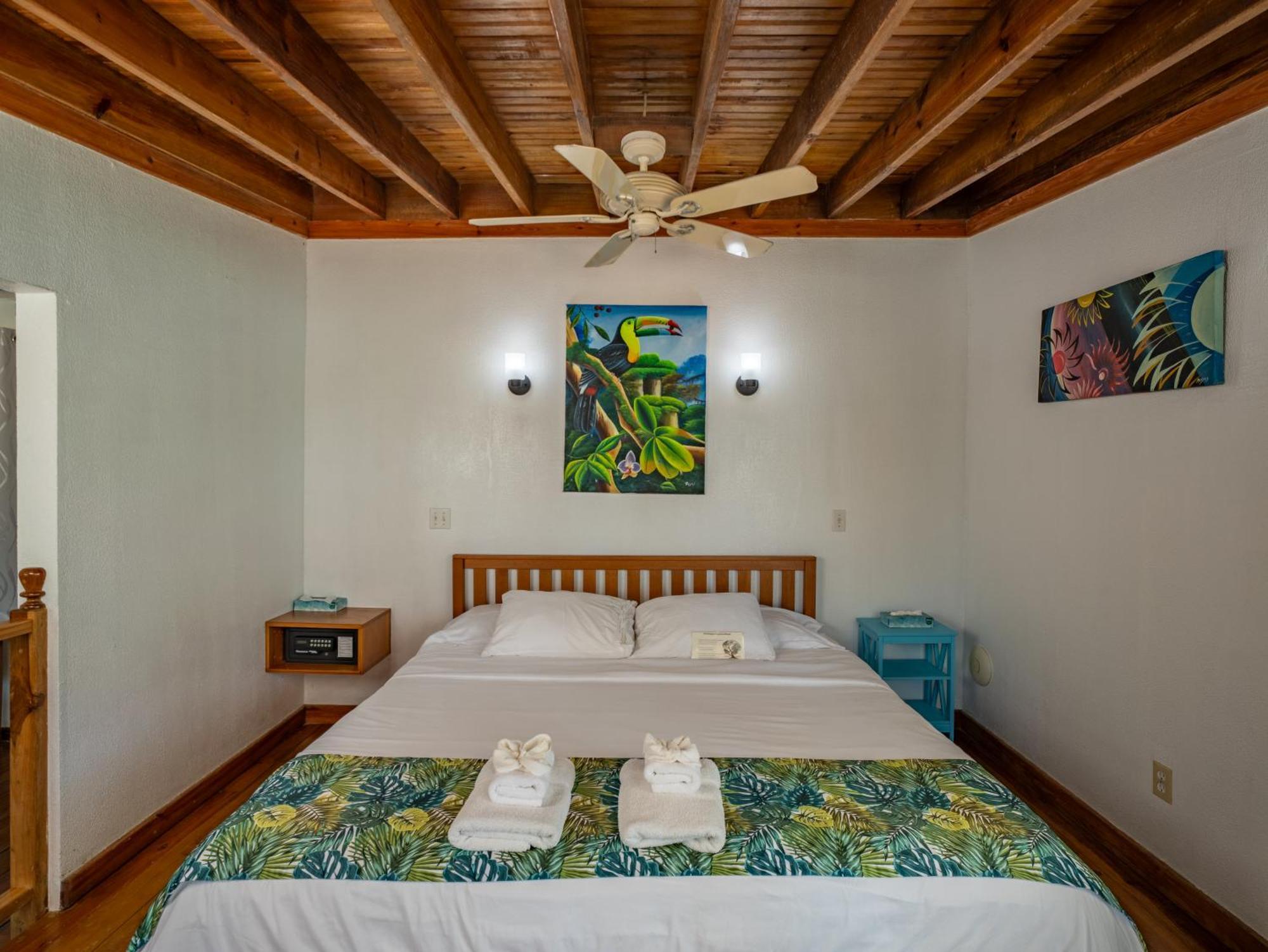 Hotel Maya