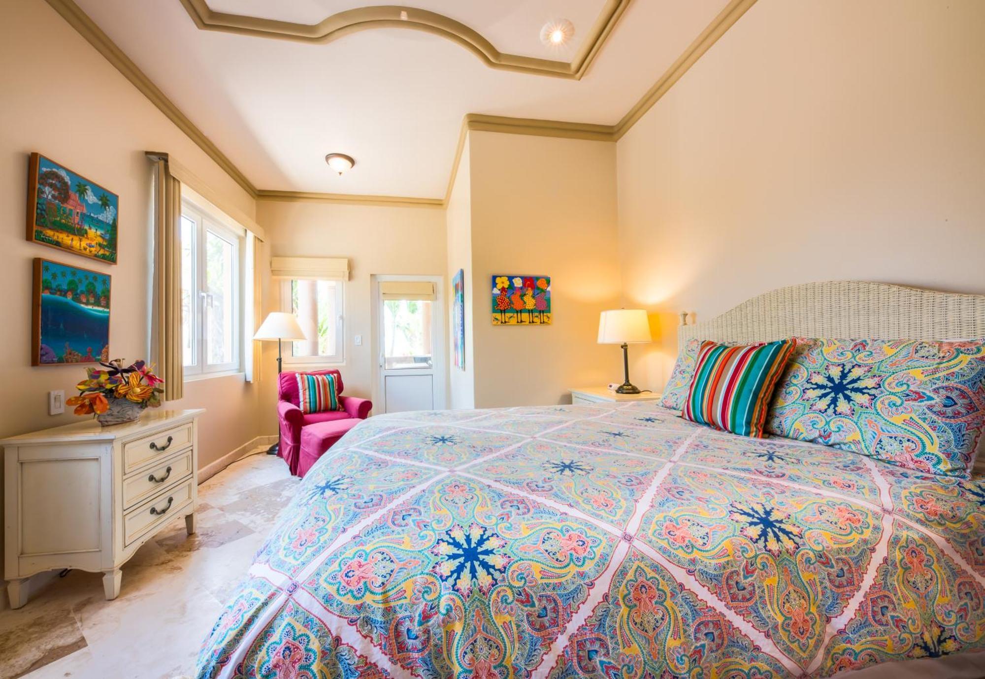 Belizean Cove Estates Luxury Beachfront Villa *