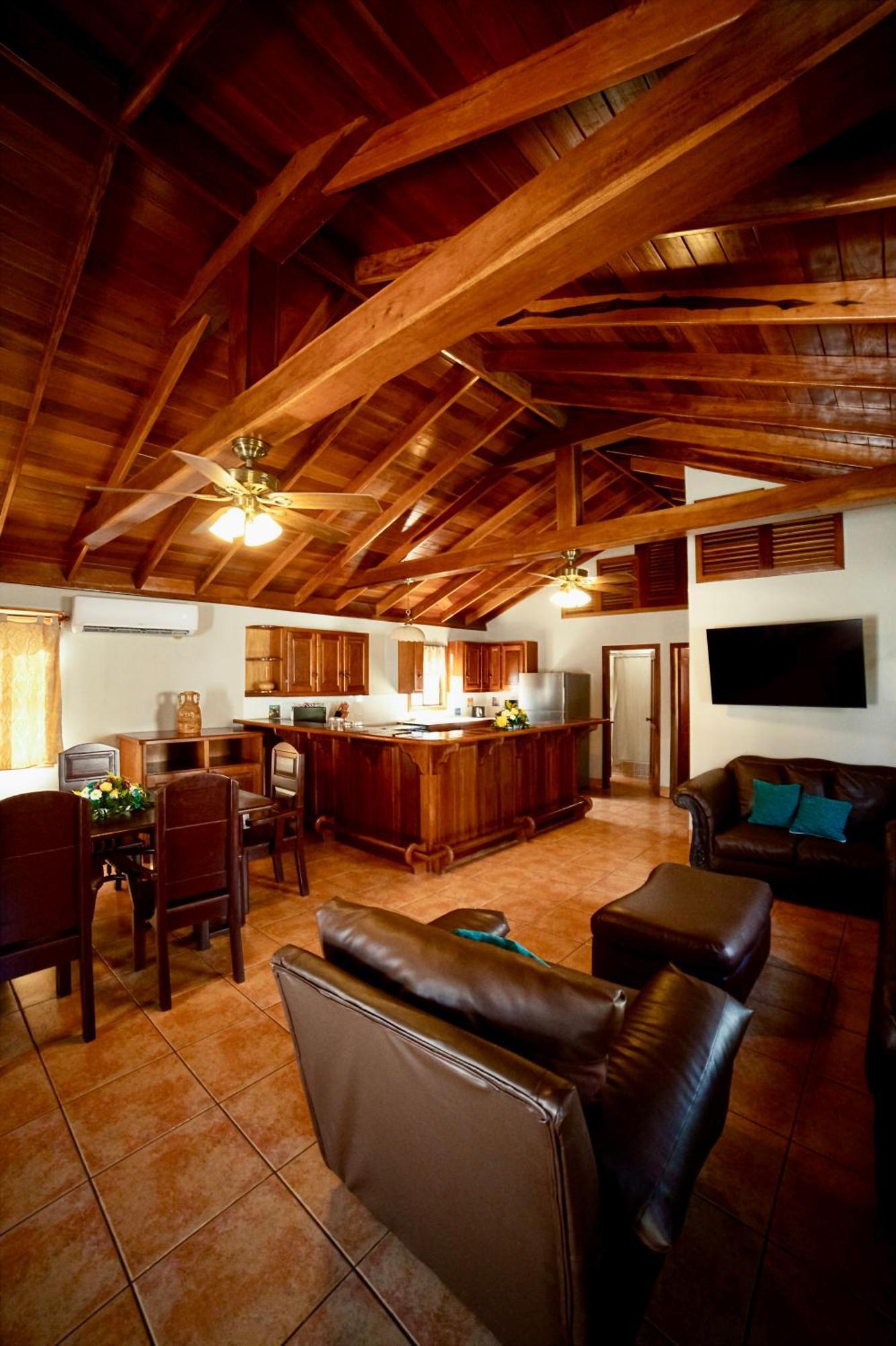 Hotel Del Mar San Pedro (Ambergris Caye)