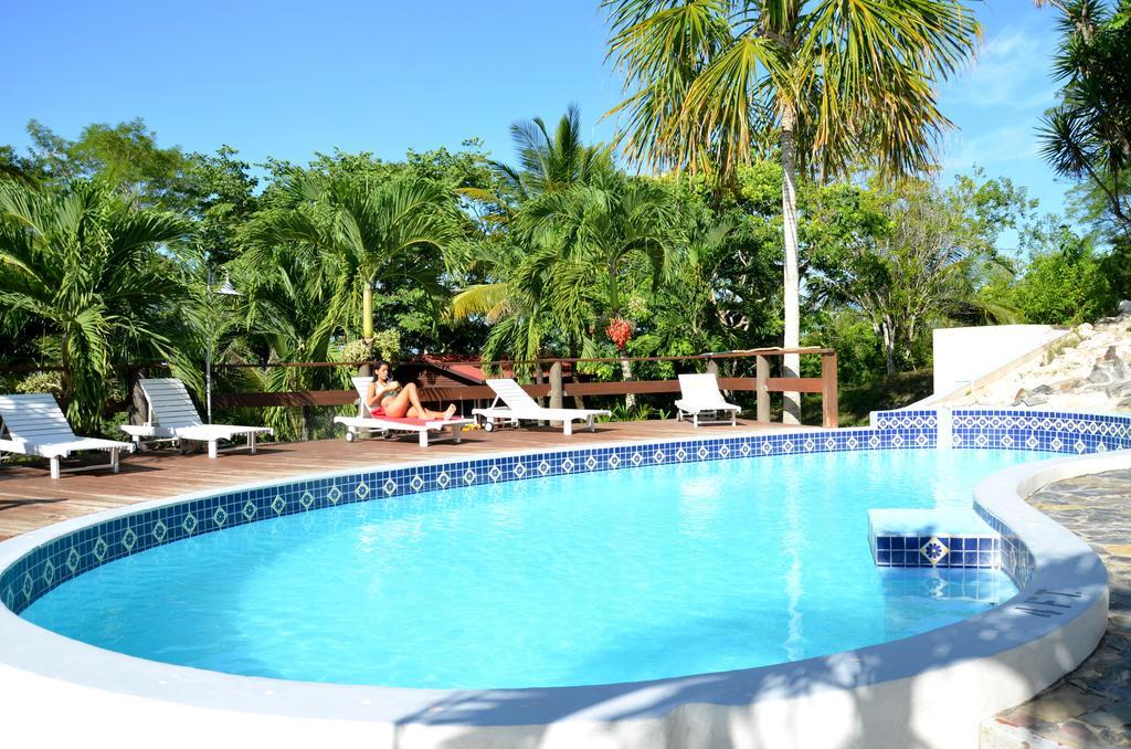 The Log Cab-inn Resort 3*