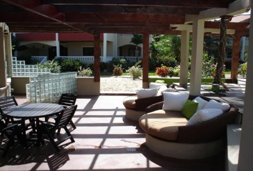 Villa Porticos Placencia