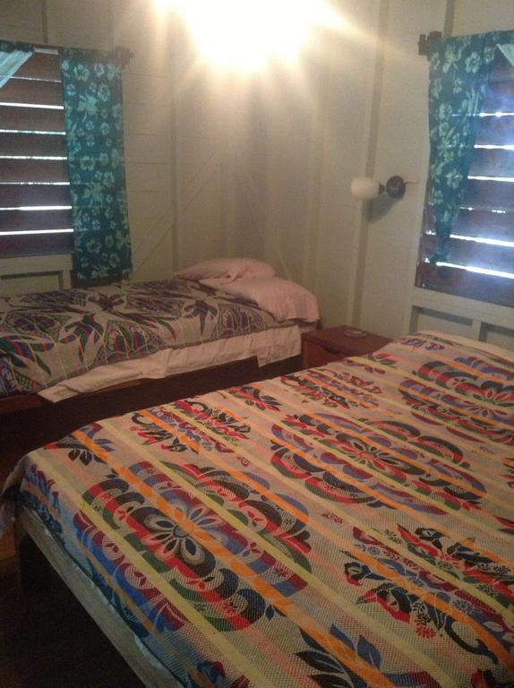 Miller's Landing Lodge *