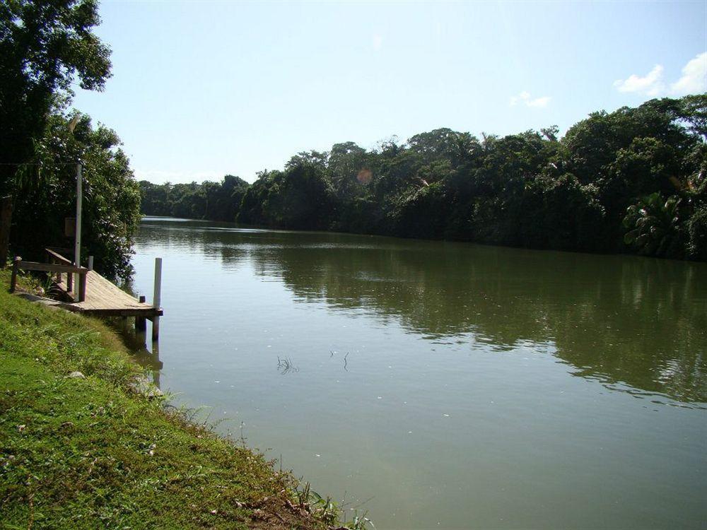 Hotel River House 2*