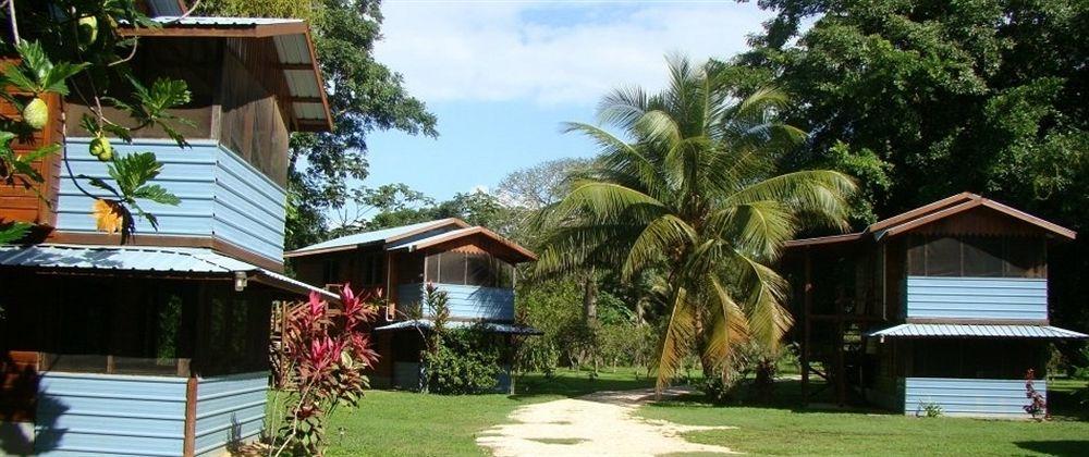 Hotel River House