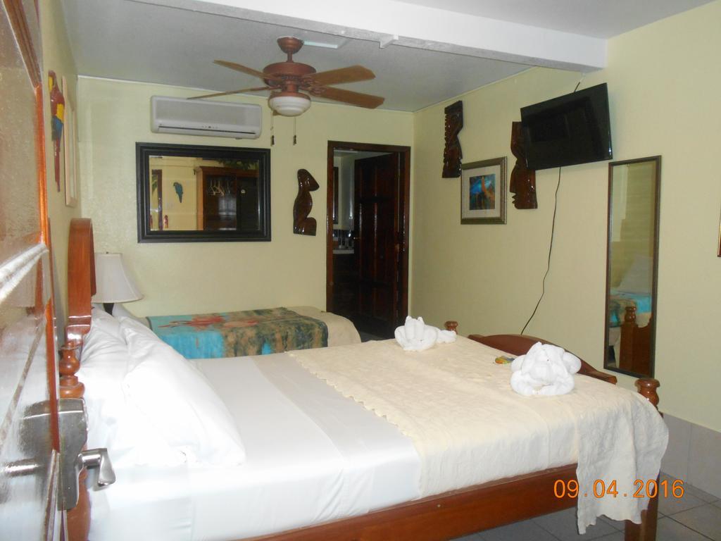 Hotel Alan's Paradise 3*