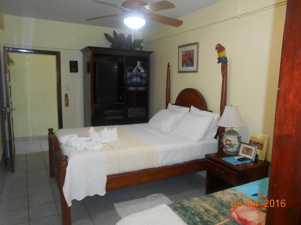 Hotel Alan's Paradise 3*