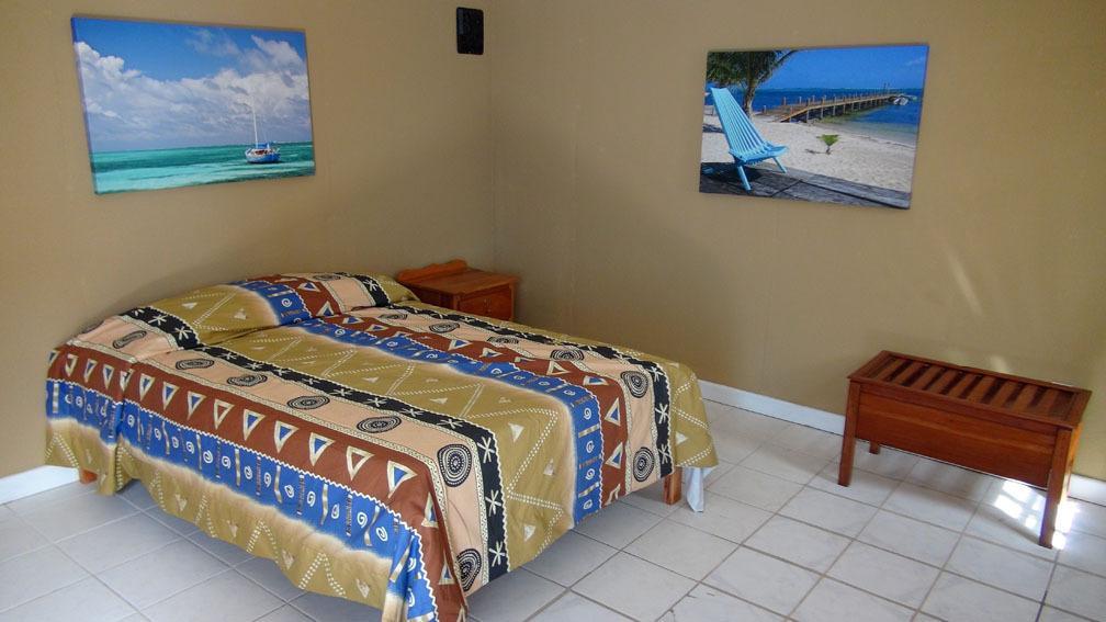 Hotel Belize Hutz