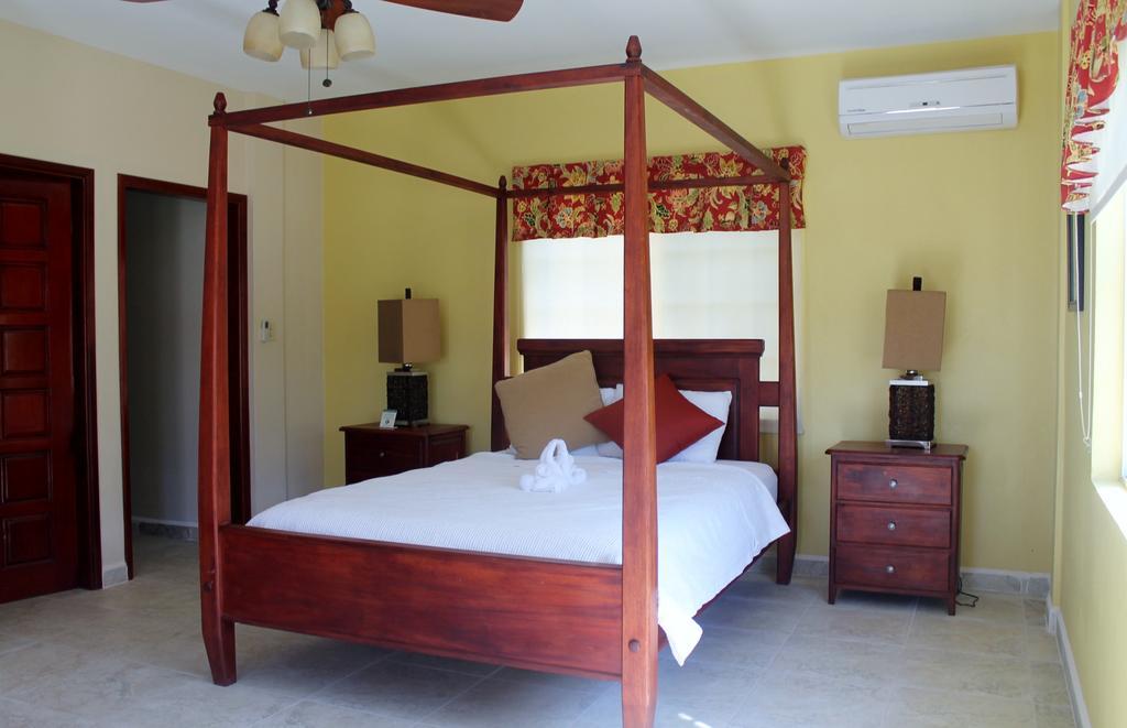Villa Porticos Placencia