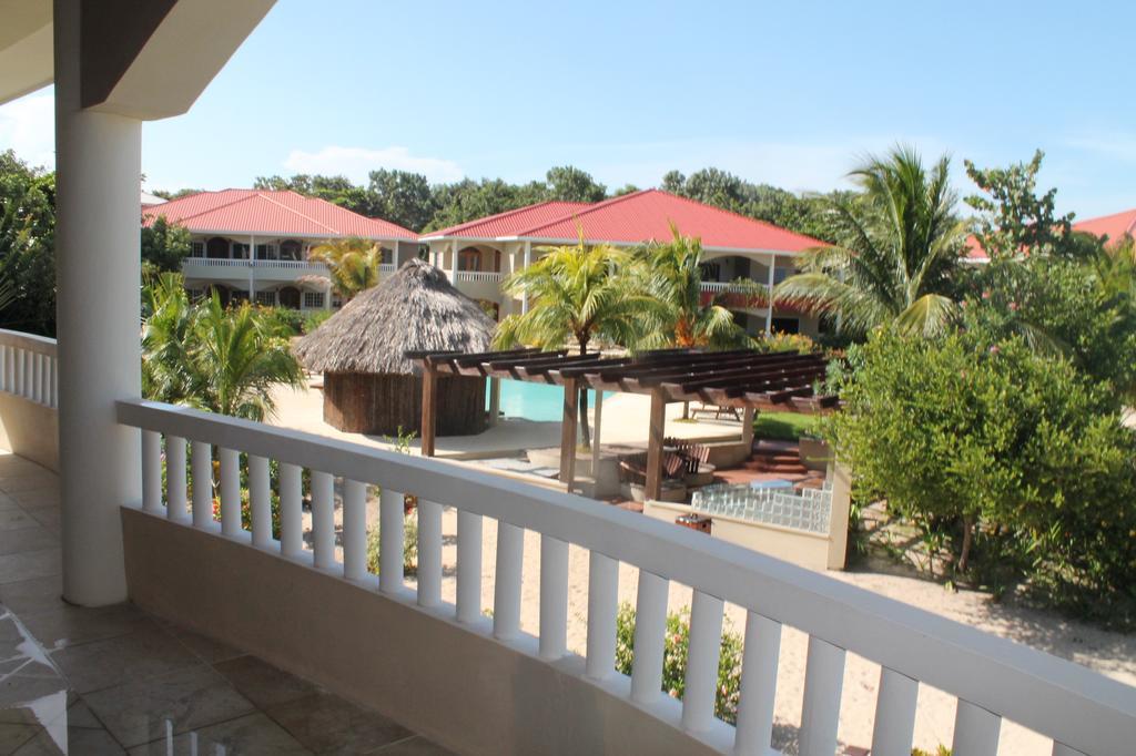 Villa Porticos Placencia