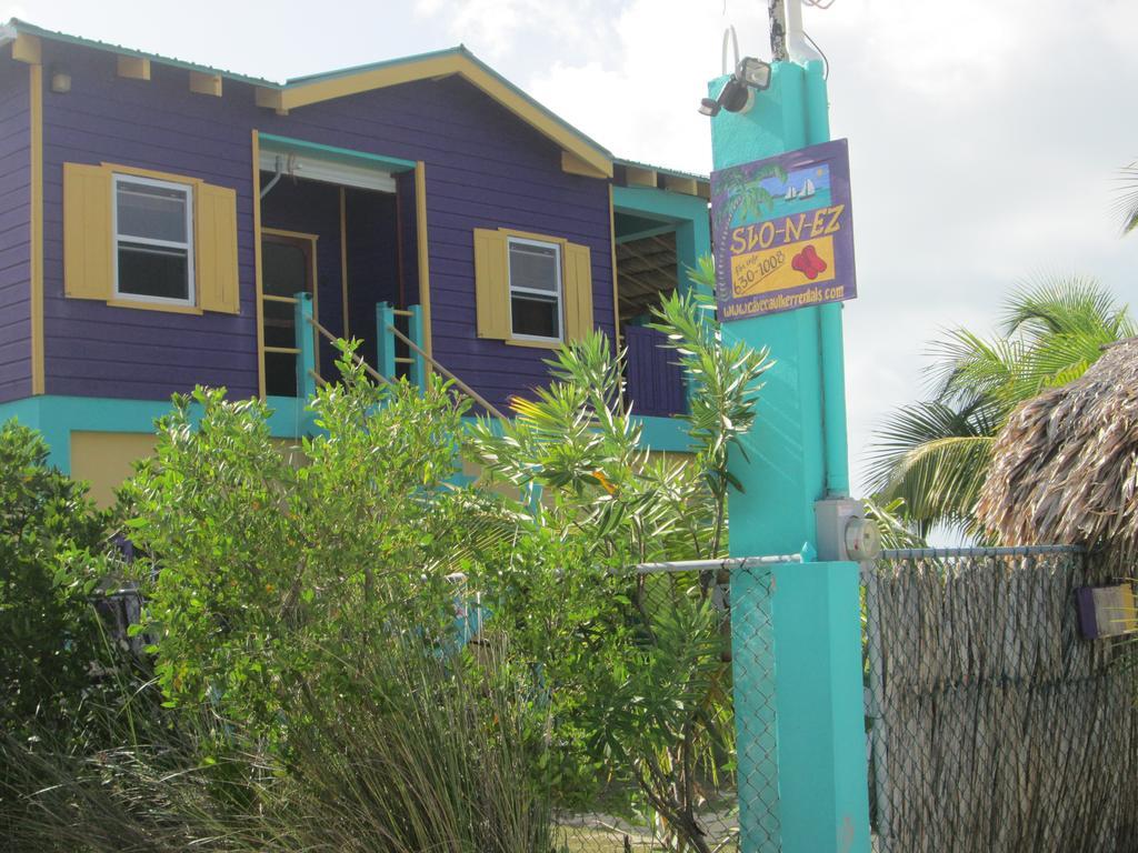 Slo Caye Caulker
