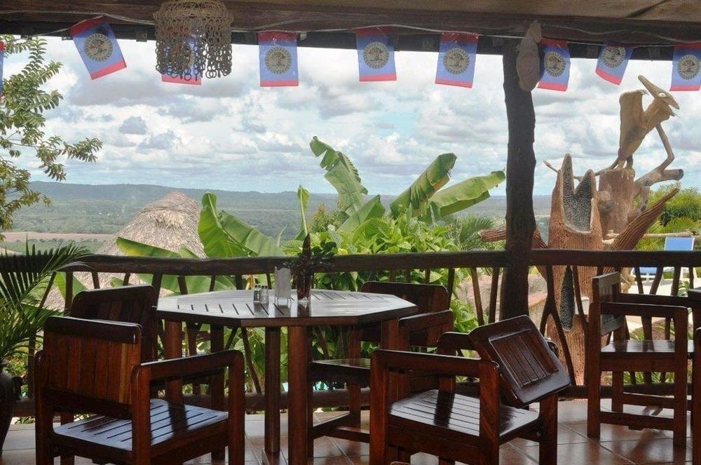 Cahal Pech Village Resort 3*