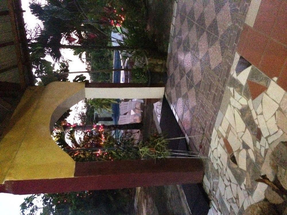 King Bed Hotel Belmopan