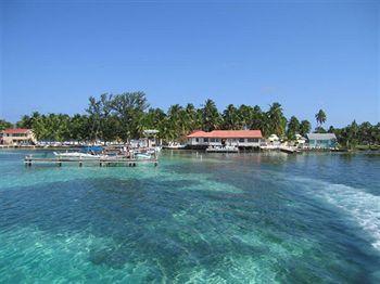 Blue Marlin Resort 3*