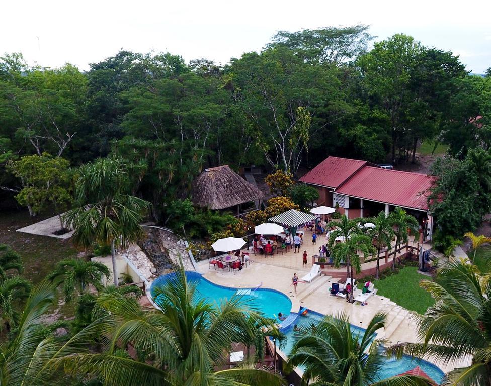 The Log Cab-inn 3* San Ignacio