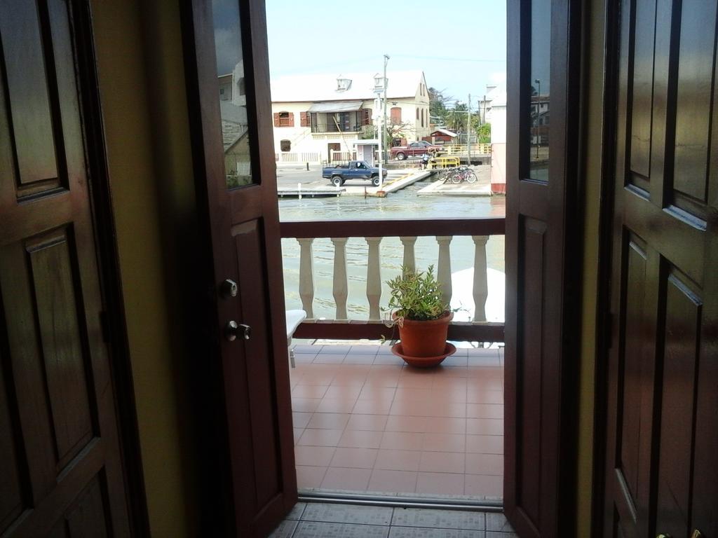 Guest house Belcove & Belize City