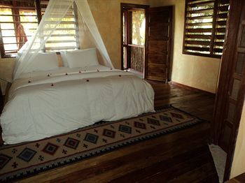 Gaia Riverlodge Resort