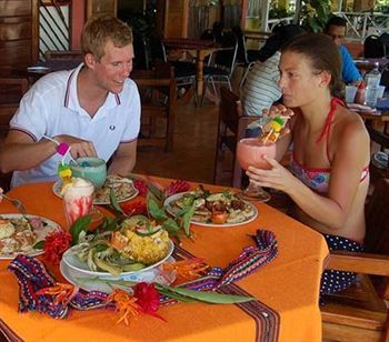Cahal Pech Village Resort 3*